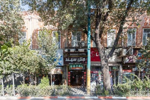 اقامت ارزان در تبریز