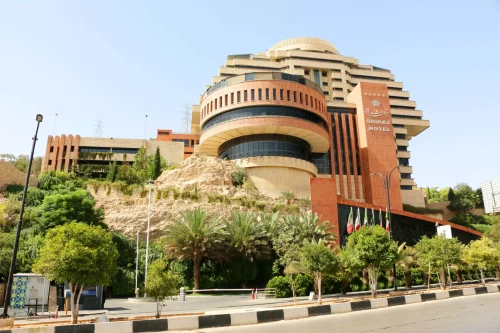 شیراز تخفیف هتل