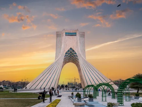۳۰ جاذبه شگفت‌انگیز پایتخت؛ راهنمای جامع گردشگری تهران